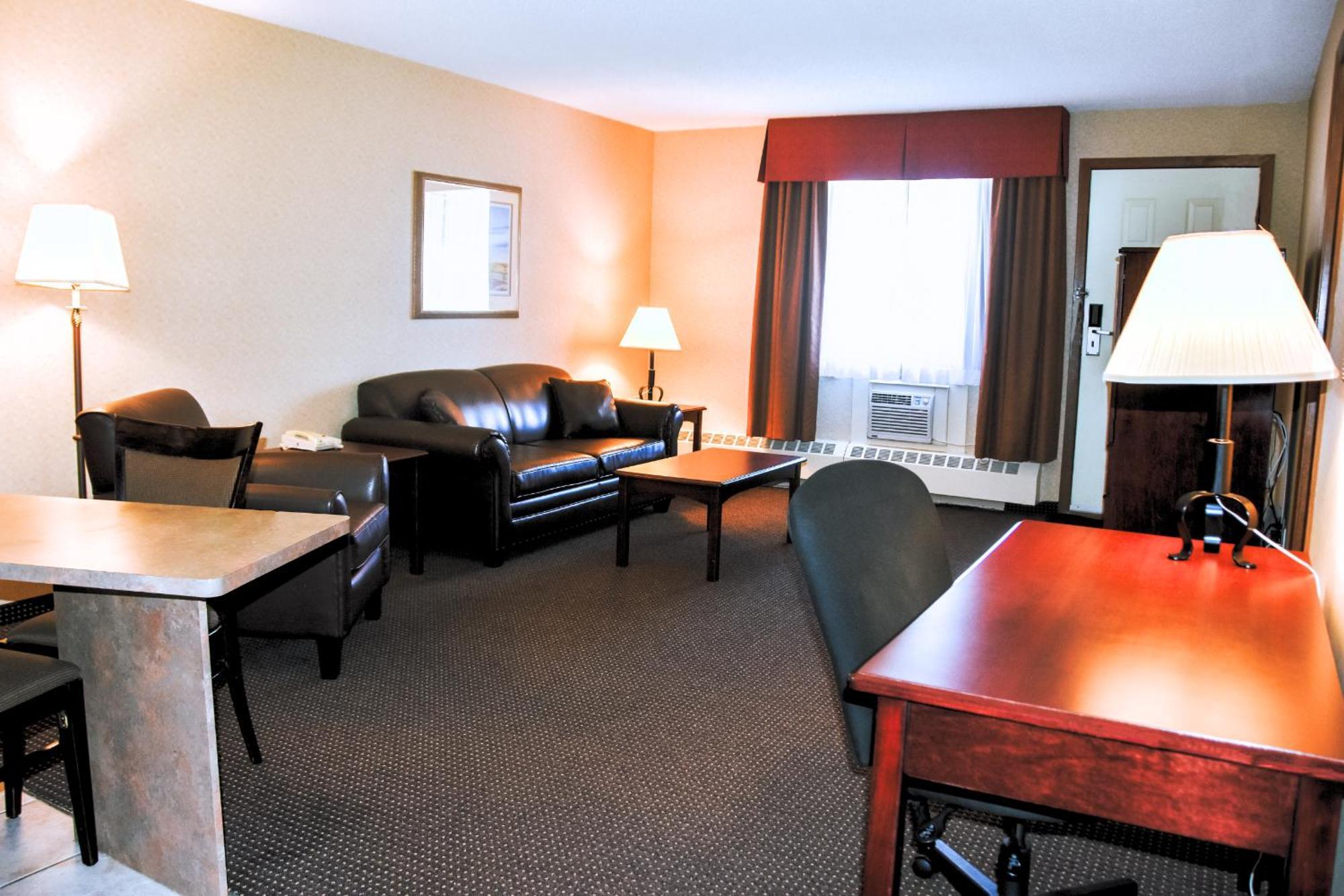 Stony Plain Inn & Suites Exteriör bild