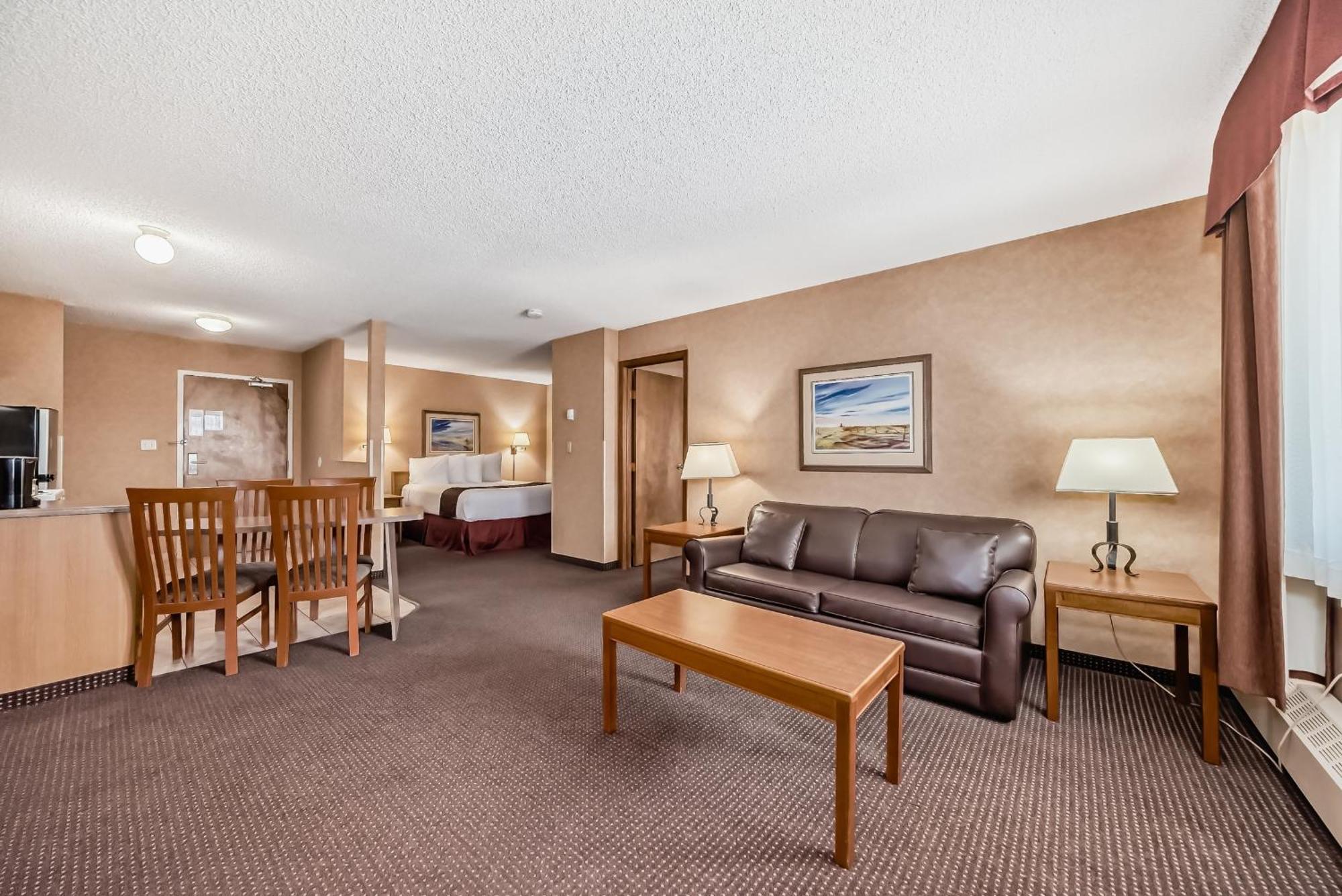 Stony Plain Inn & Suites Exteriör bild