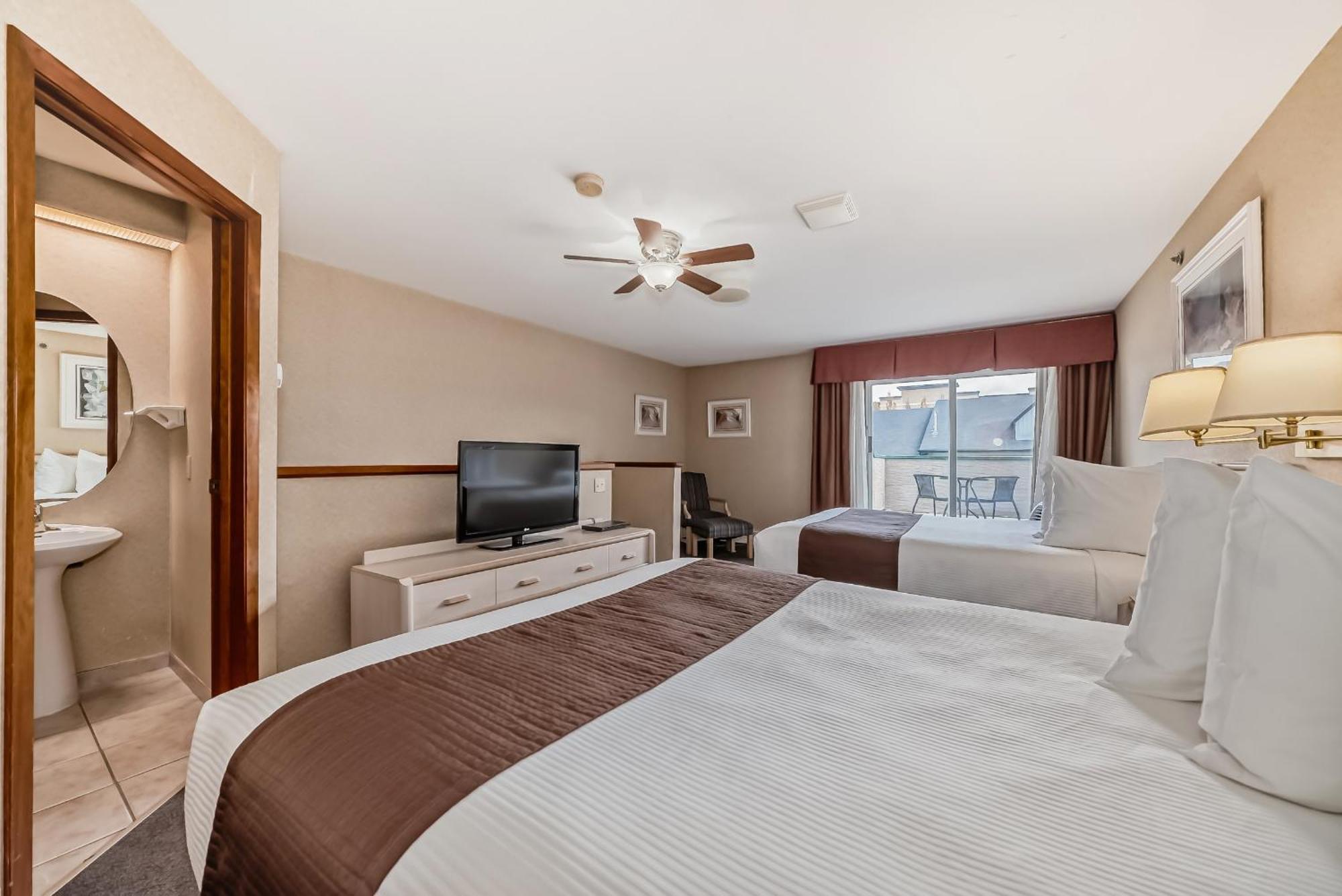 Stony Plain Inn & Suites Exteriör bild