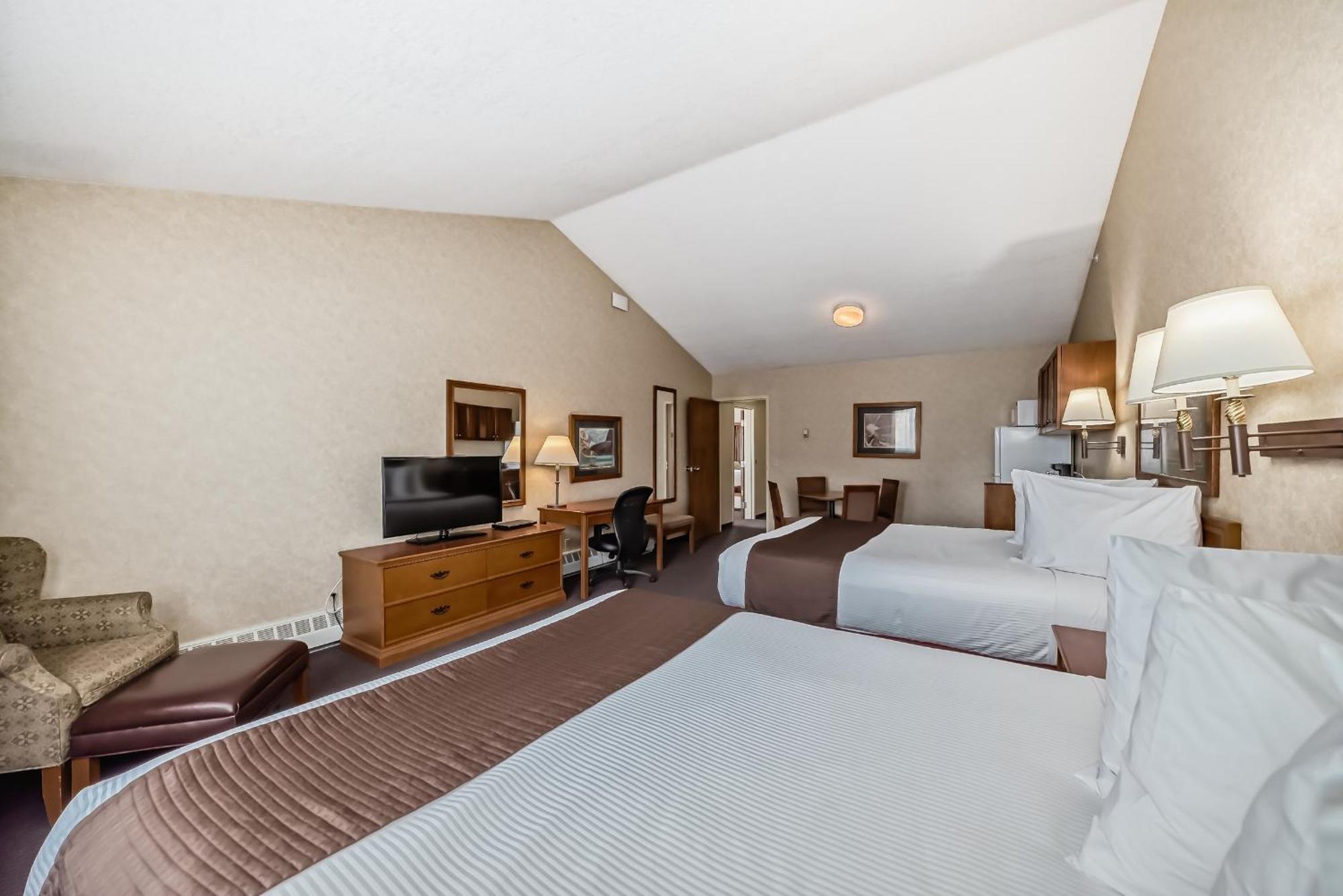 Stony Plain Inn & Suites Exteriör bild